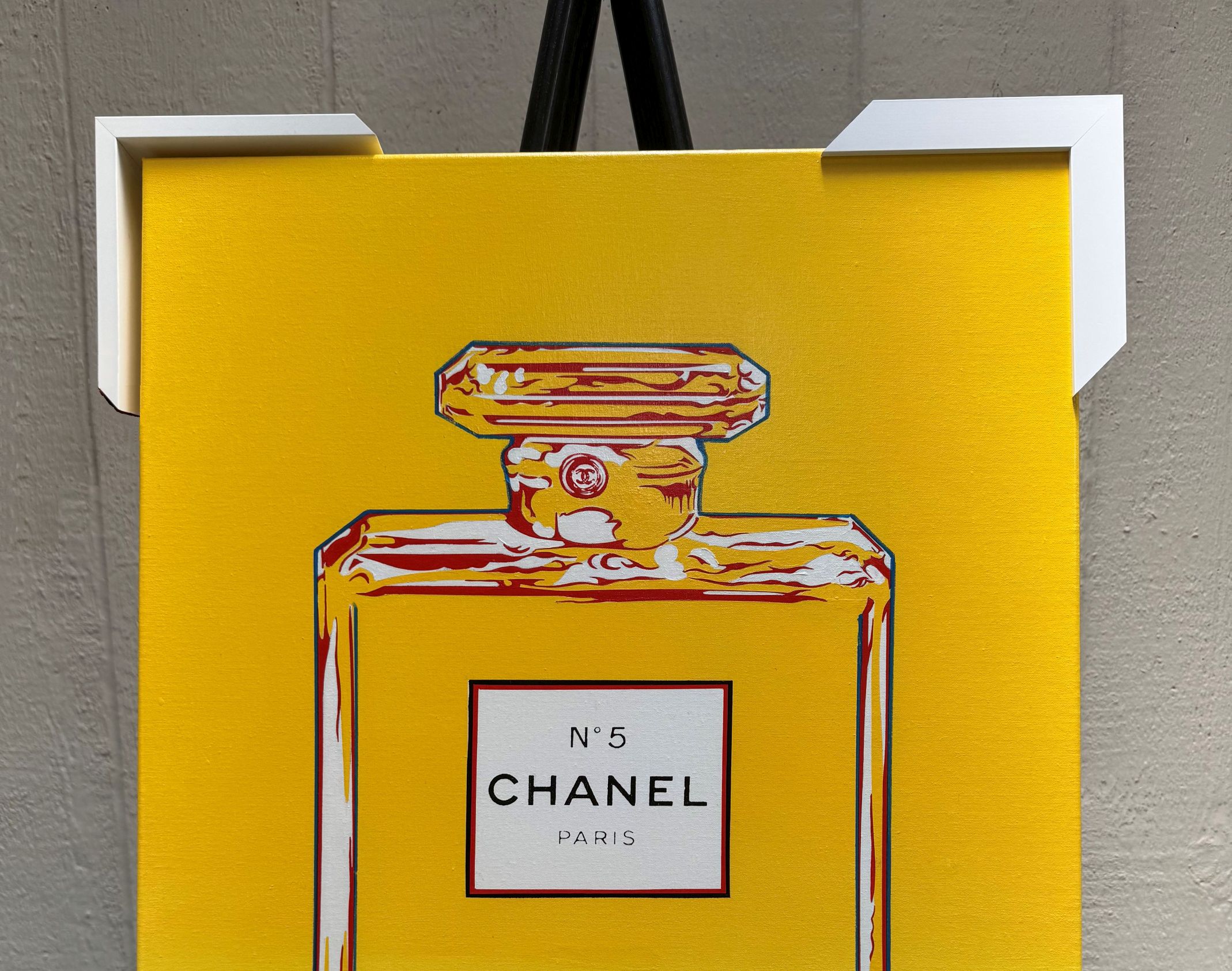 Floater Frame - Chanel